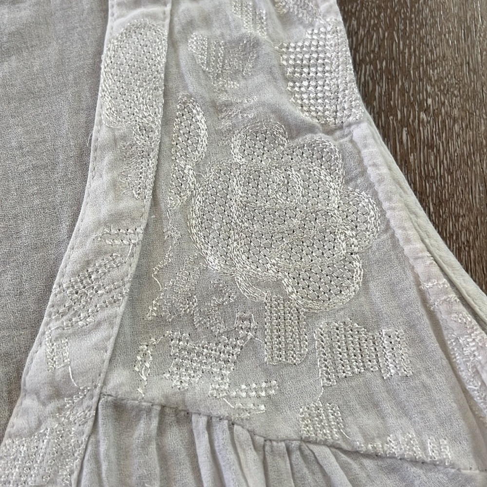 Nordstrom Rack White Top Size Small - Picture 4 of 8